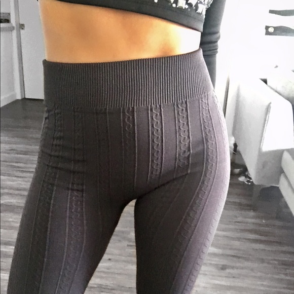 🏷INFINITY SEAMLESS SOFT TIGHTS w/ BLK & CHARCOAL - Picture 2 of 8